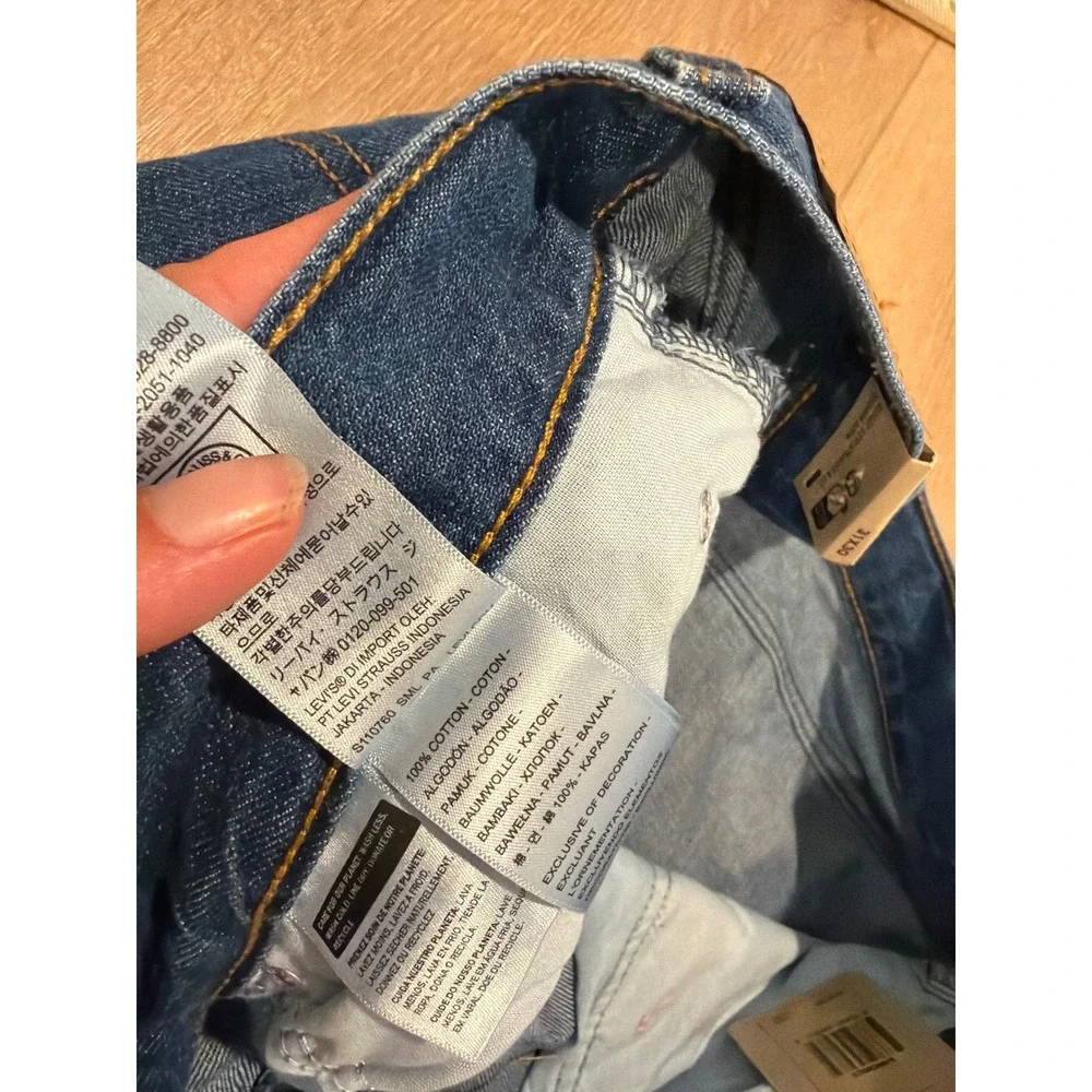 Levis Middy Straight Jeans Womens 31x30 Medium Wash Blue Denim read